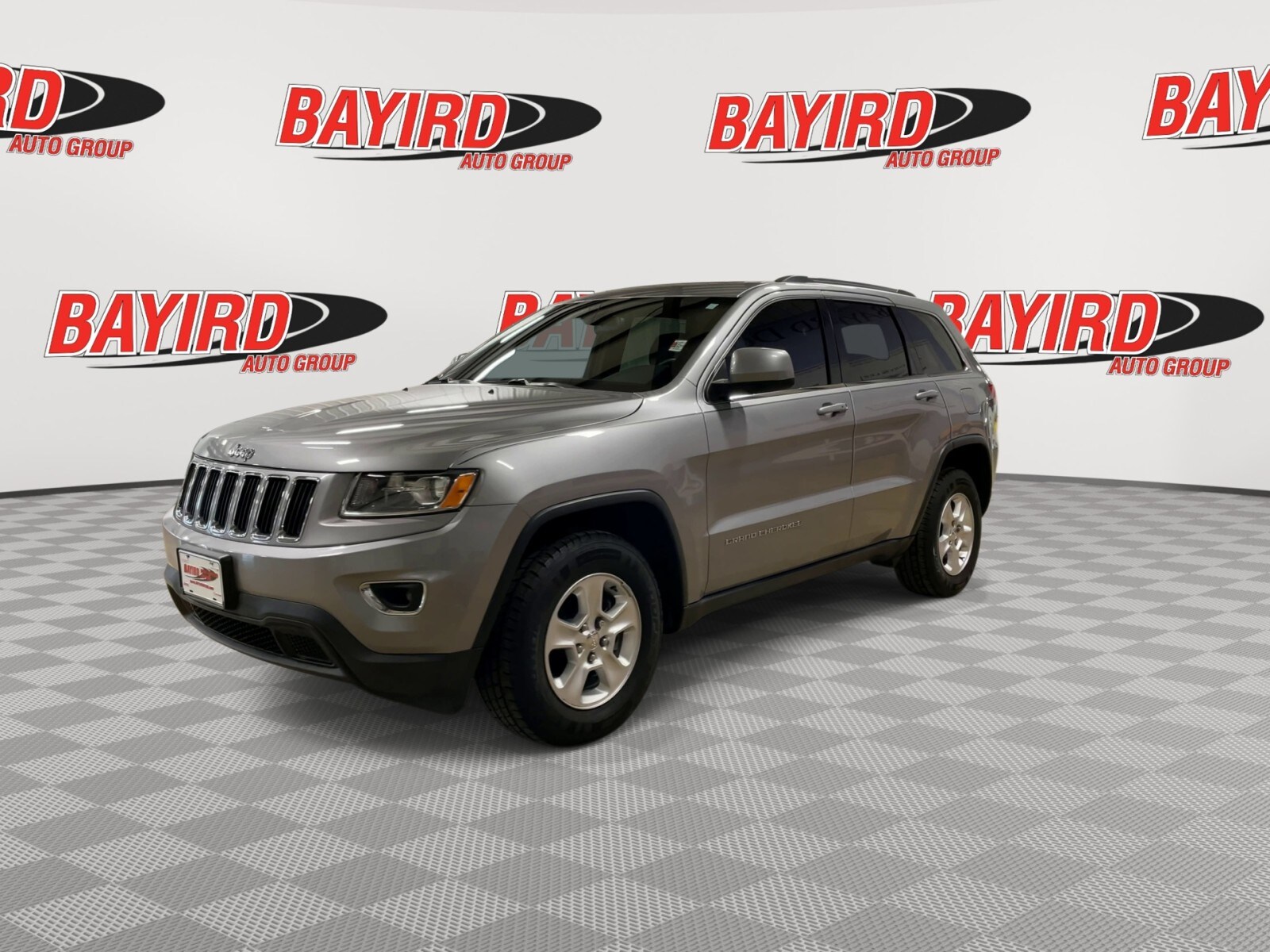 2015 Jeep Grand Cherokee Laredo photo 3