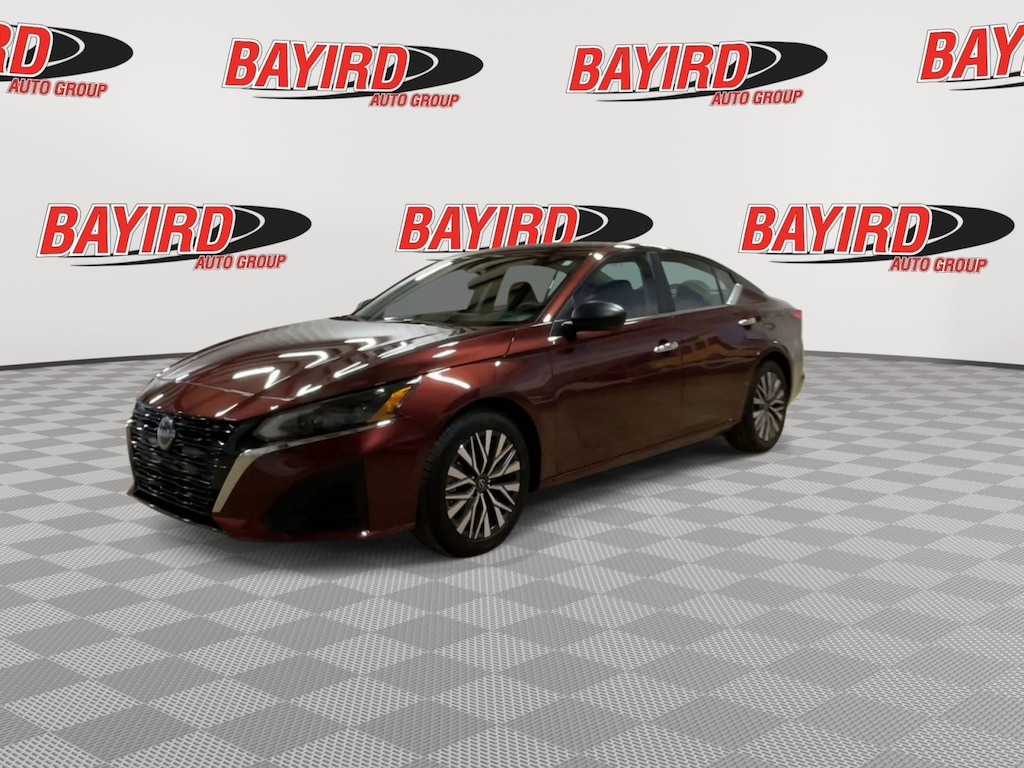 Used 2024 Nissan Altima 2.5 SV Sedan