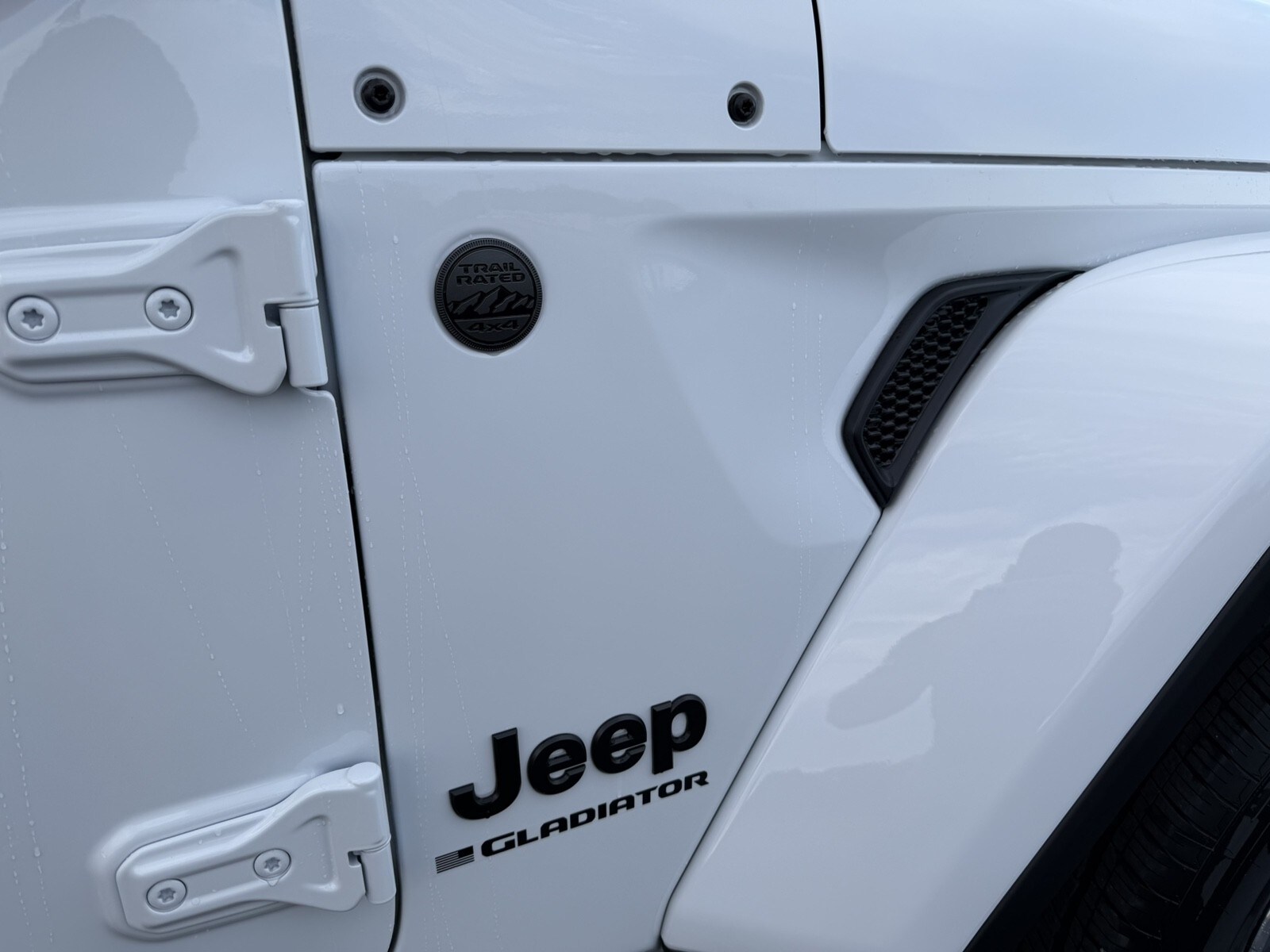 2026 Jeep Gladiator Sport S photo 4