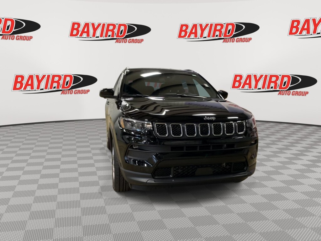 Used 2023 Jeep Compass Latitude Lux SUV