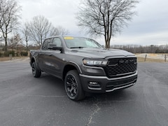 2026 Ram 1500 BIG HORN CREW CAB 4X4 5'7 BOX Pickup