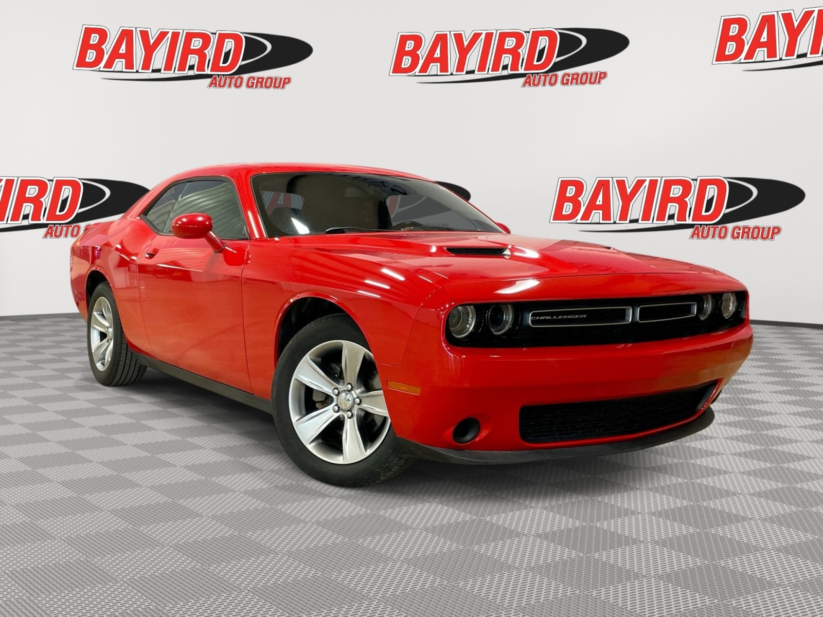 2020 Dodge Challenger SXT Auto's photo