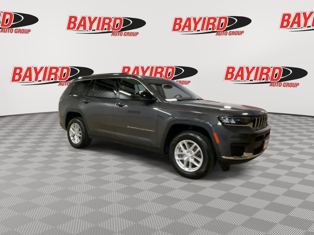 Used 2023 Jeep Grand Cherokee L Laredo SUV