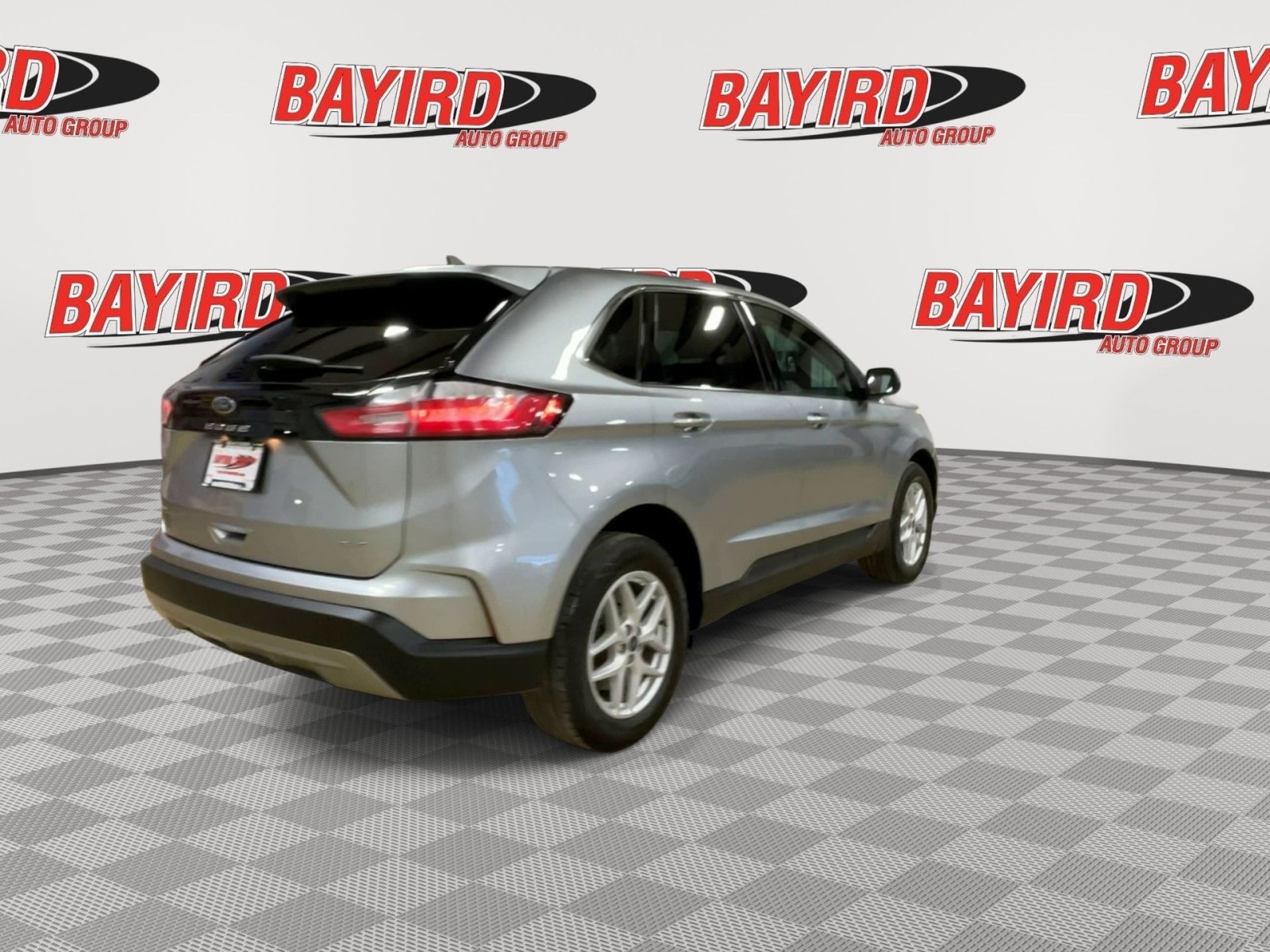 2021 Ford Edge SEL - Photo 9