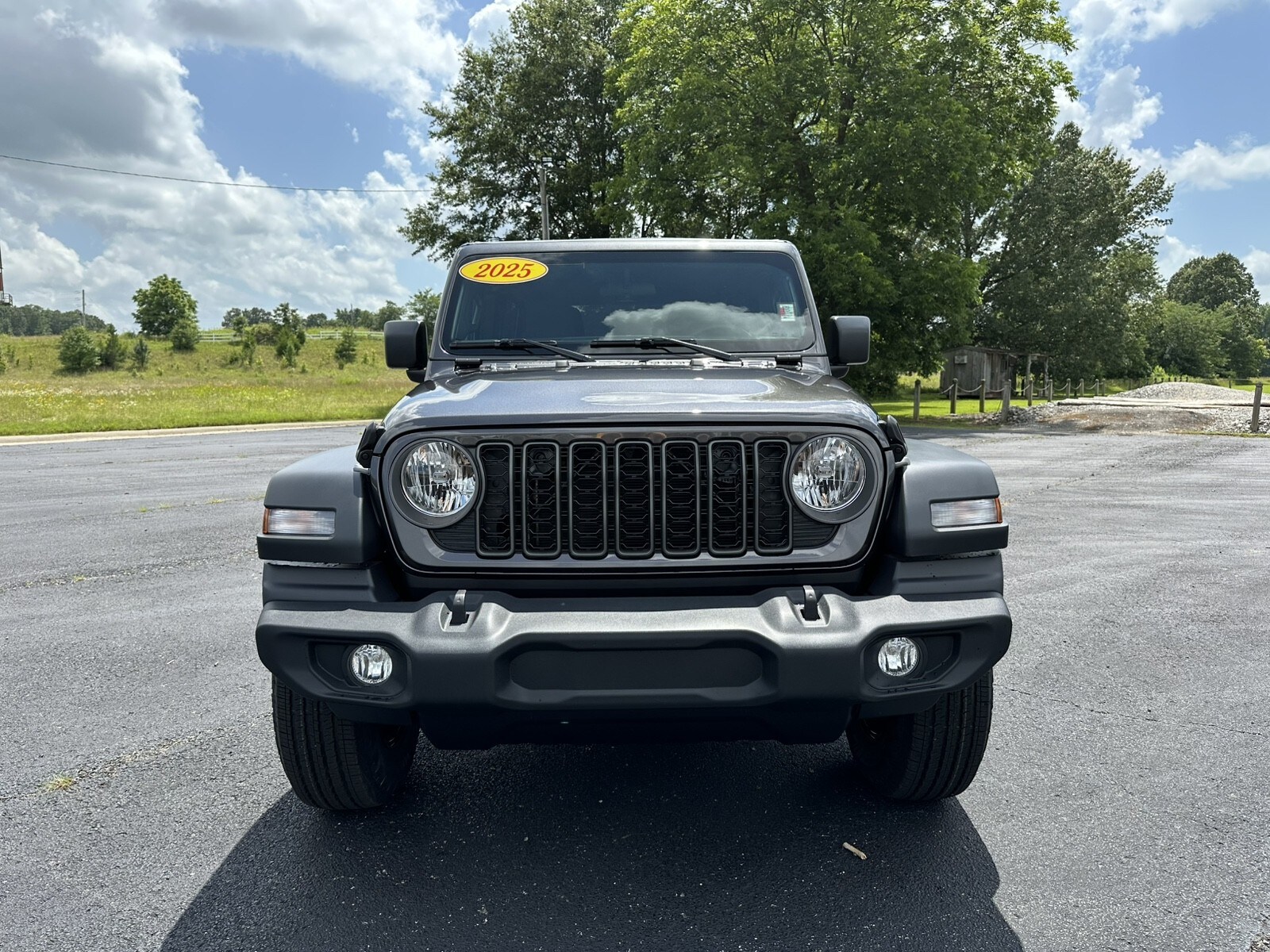 2025 Jeep Wrangler Sport photo 2
