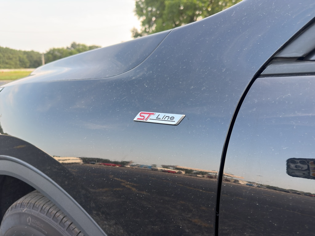 2025 Ford Escape ST-Line Select - Photo 9