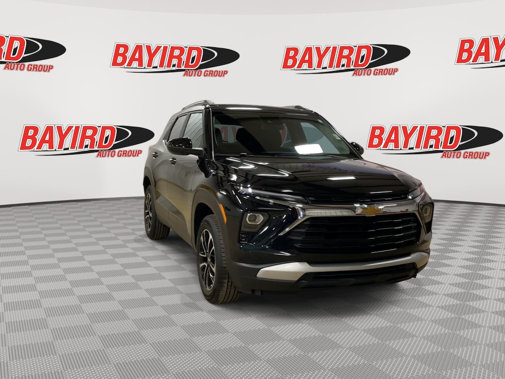 Used 2025 Chevrolet Trailblazer LT SUV
