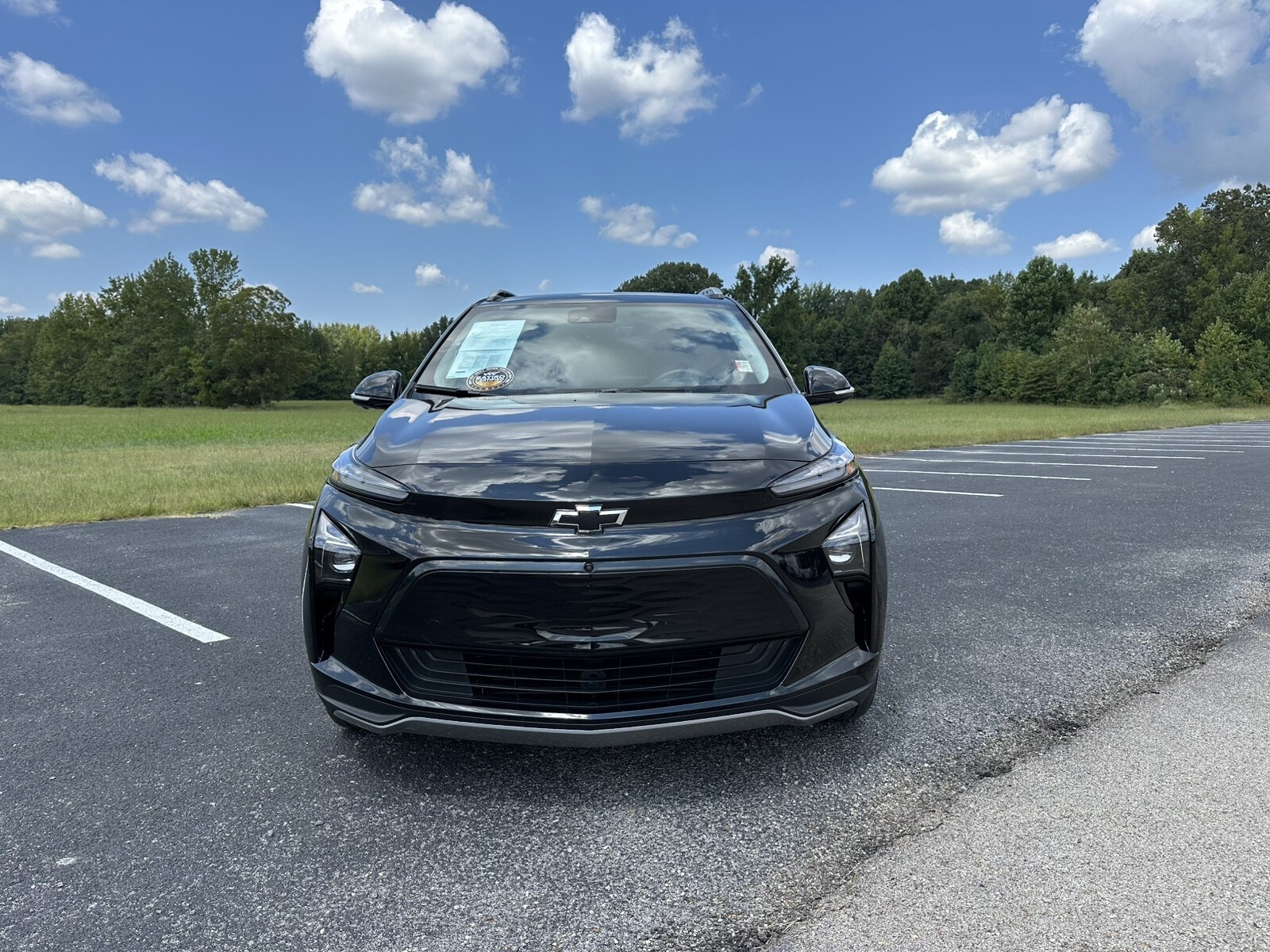 2023 Chevrolet Bolt EUV Premier photo 2