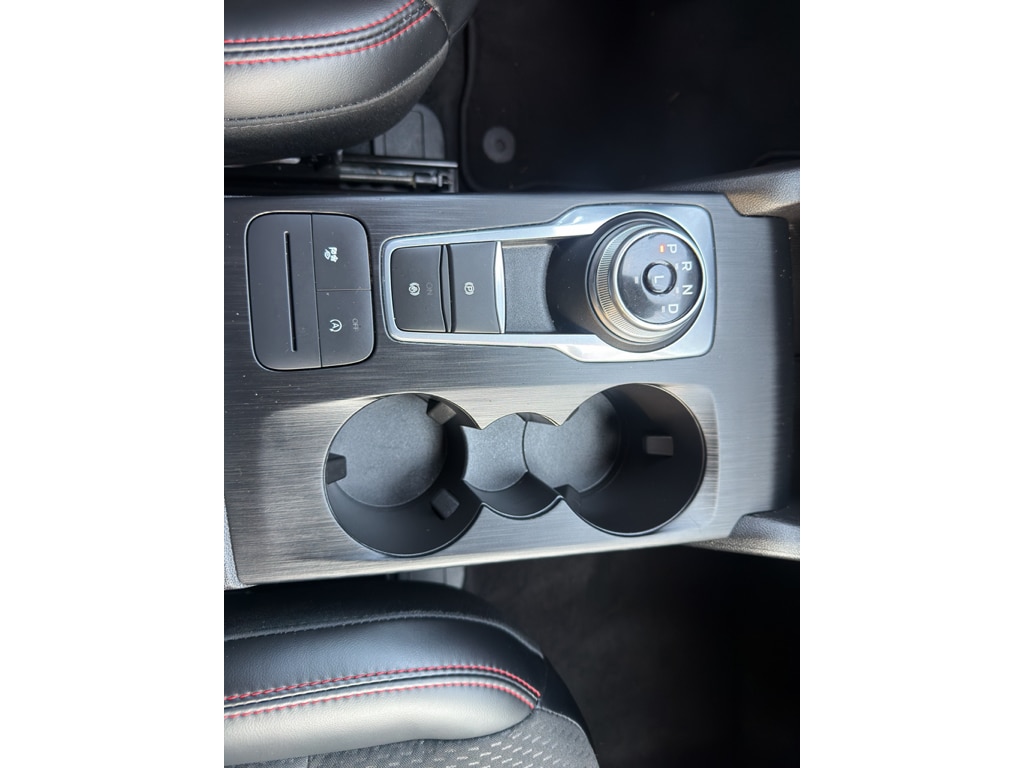 2025 Ford Escape ST-Line Select - Photo 28
