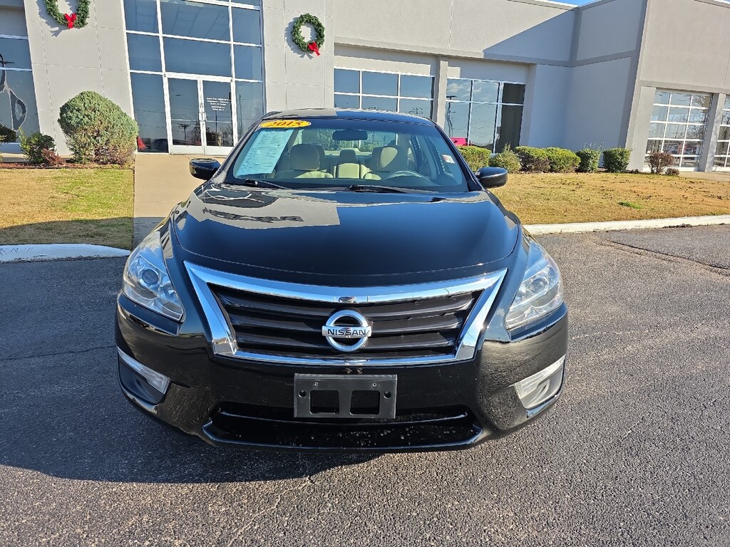 Used 2015 Nissan Altima 2.5 Sedan
