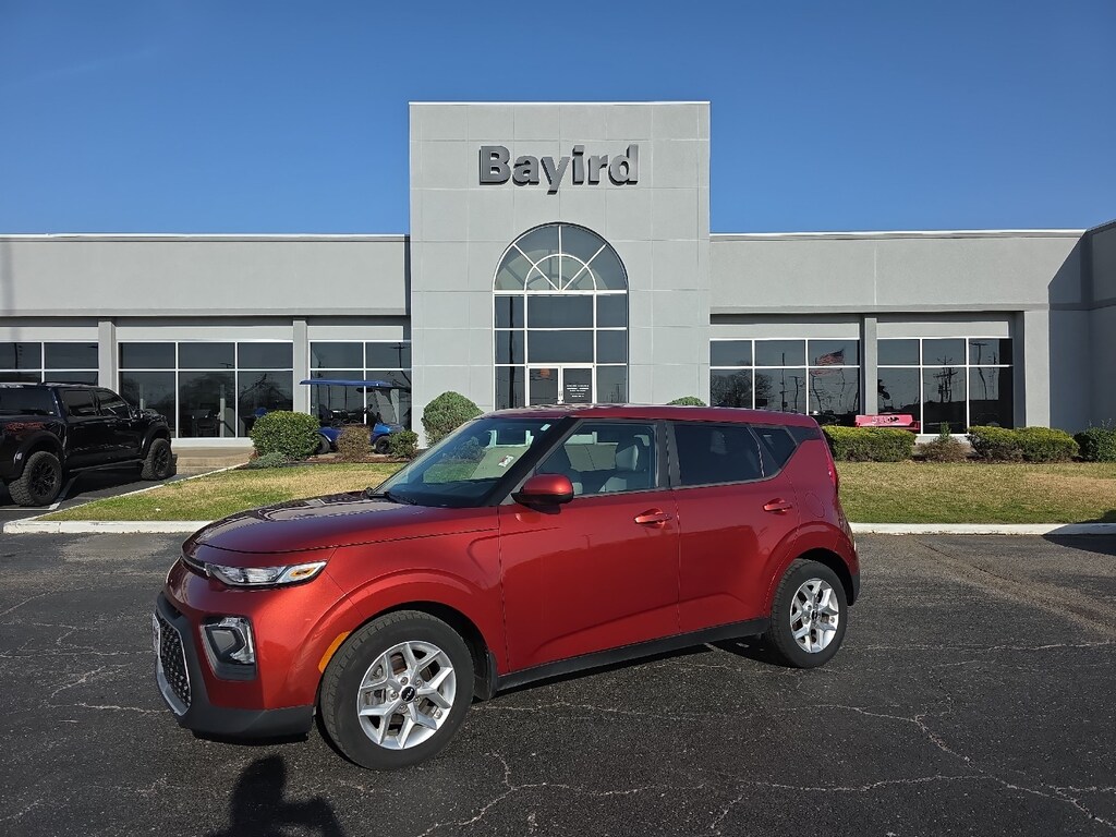 Used 2022 Kia Soul LX Hatchback