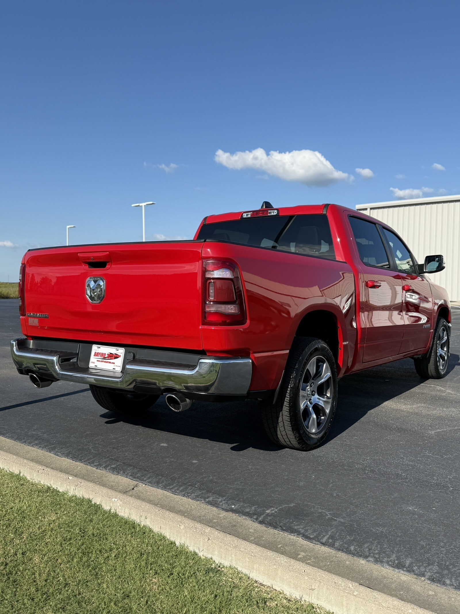 2024 Ram 1500 Laramie photo 4