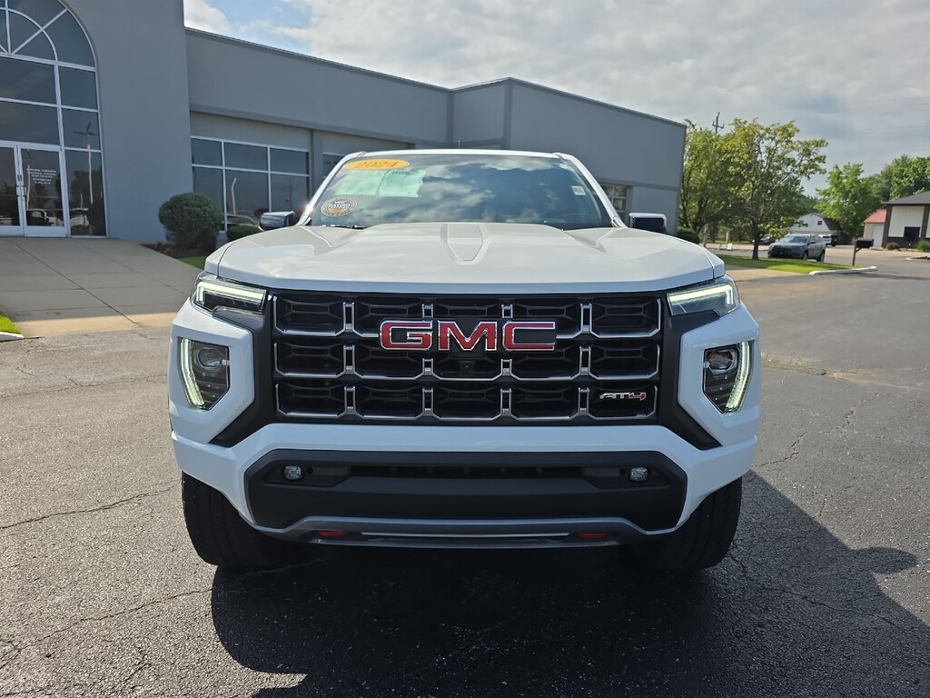 Used 2024 GMC Canyon AT4 Truck Crew Cab