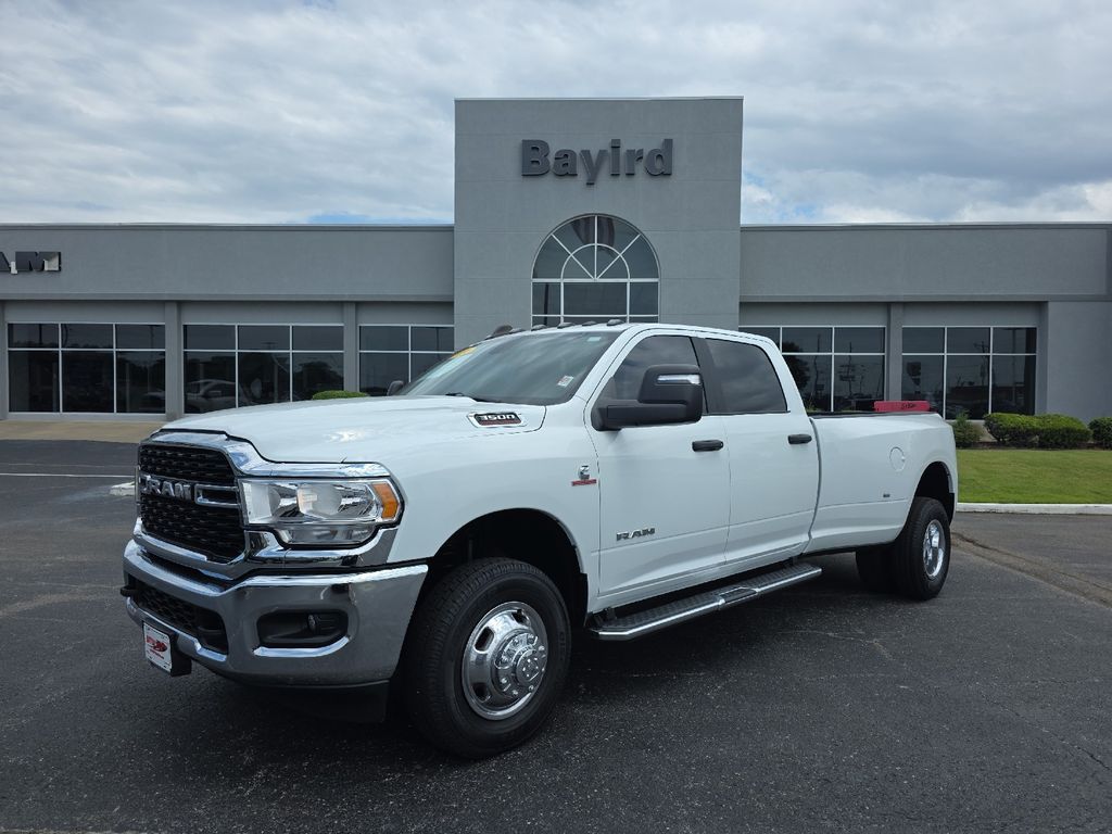 2024 RAM 3500 Big Horn 4X4 Crew Cab LWB's photo
