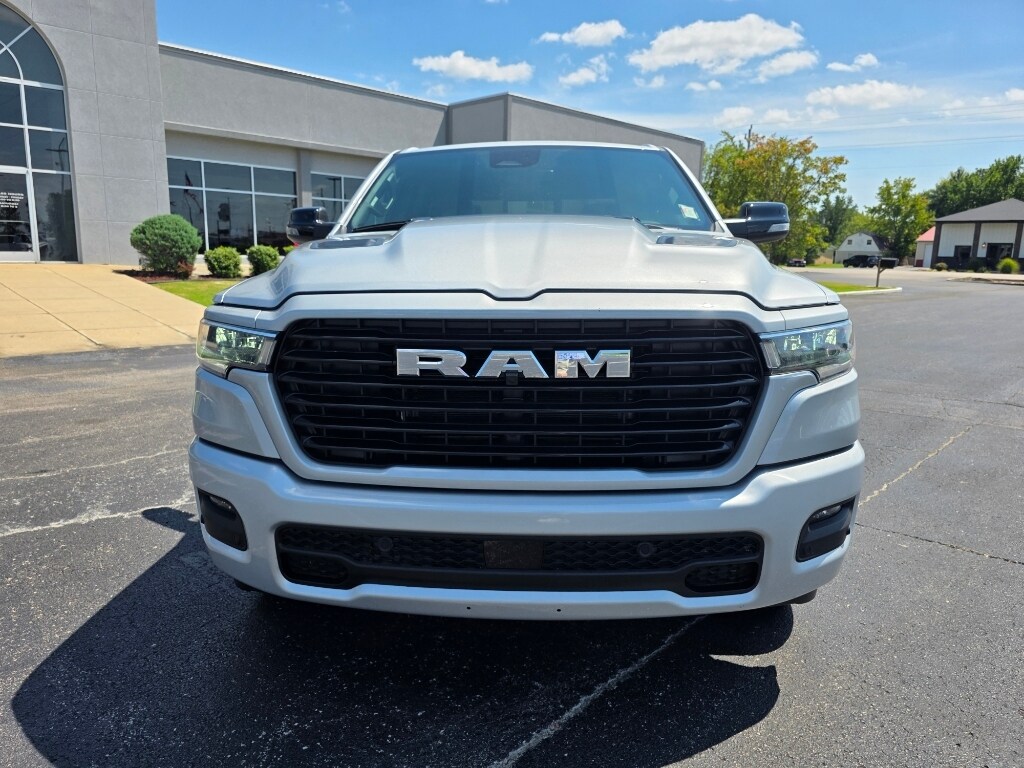 New 2026 Ram 1500 LARAMIE CREW CAB 4X4 5'7 BOX Pickup