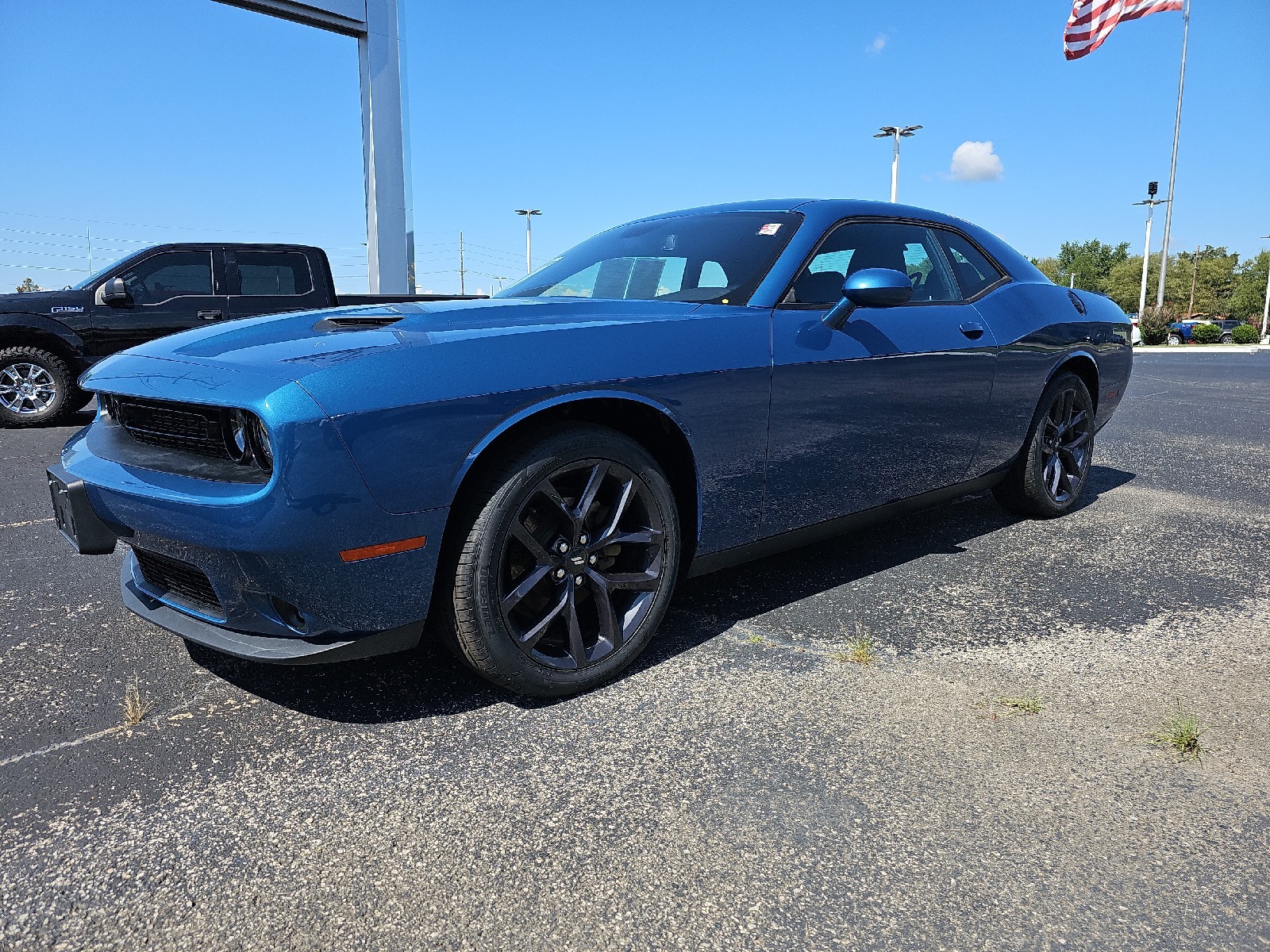 Used 2020 Dodge Challenger SXT with VIN 2C3CDZAGXLH134942 for sale in Dexter, MO