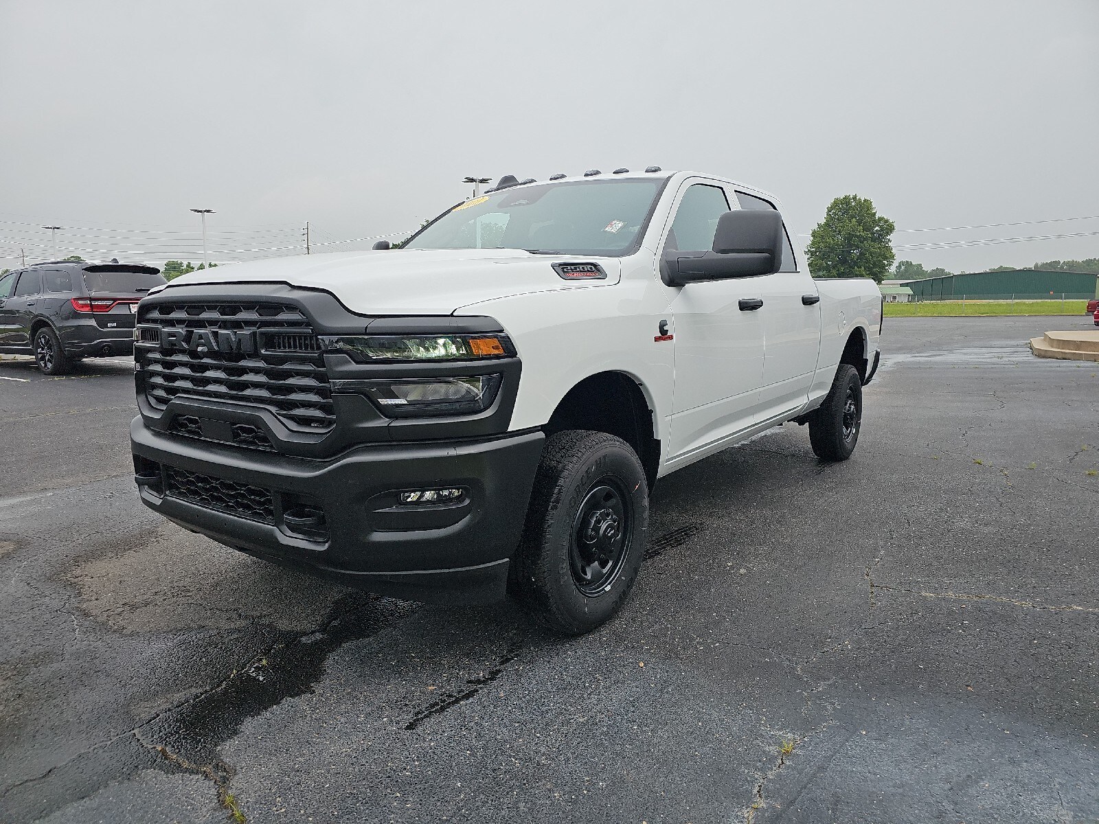 2025 Ram 2500 Tradesman photo 2