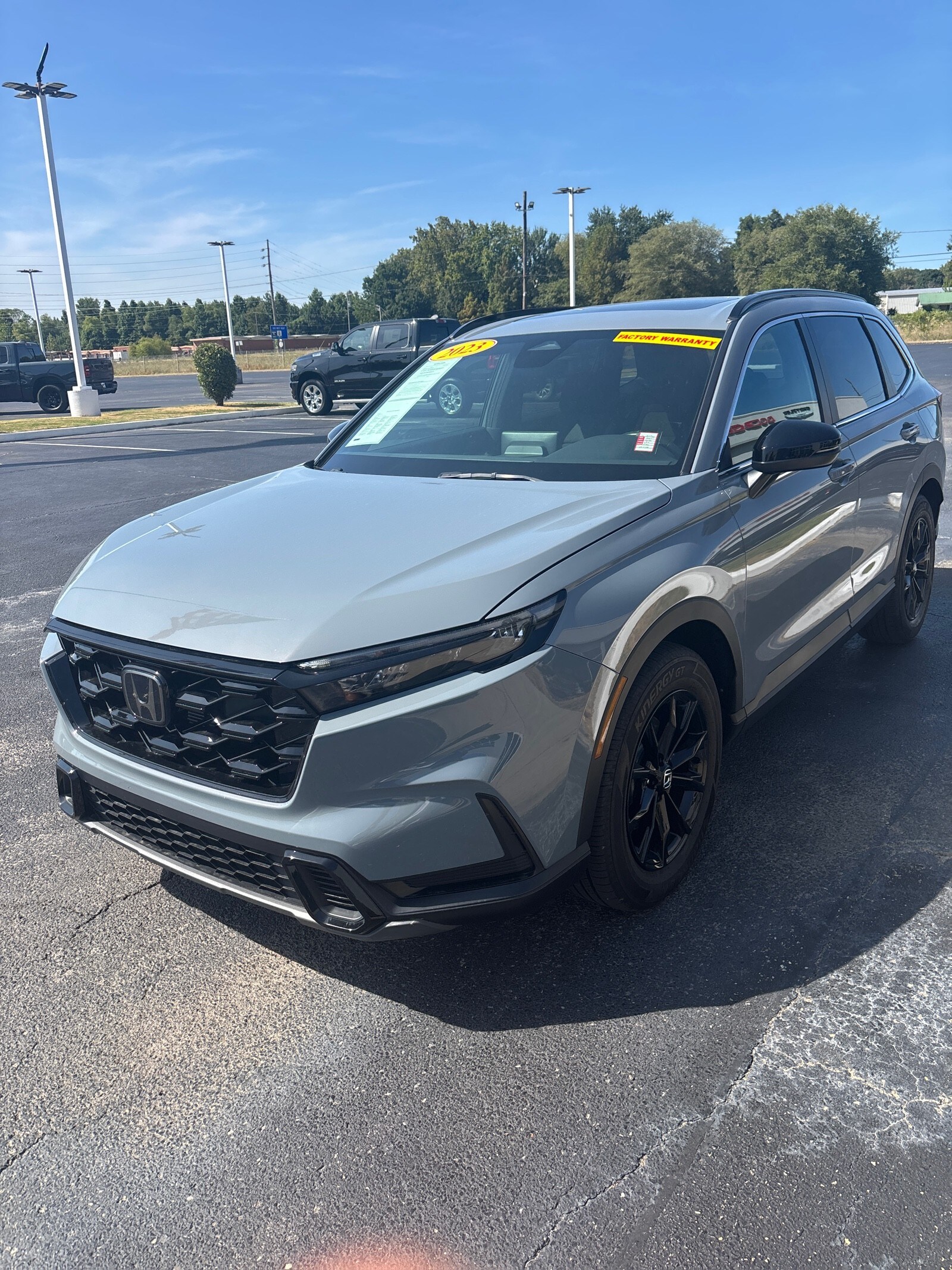 2023 Honda CR-V Hybrid Sport photo 3