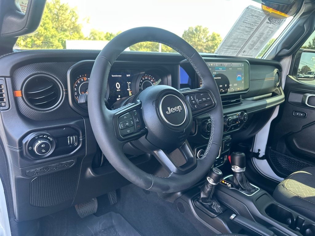 2025 Jeep Gladiator Mojave - Photo 16
