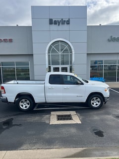 2022 Ram 1500 Big Horn/Lone Star Truck Quad Cab