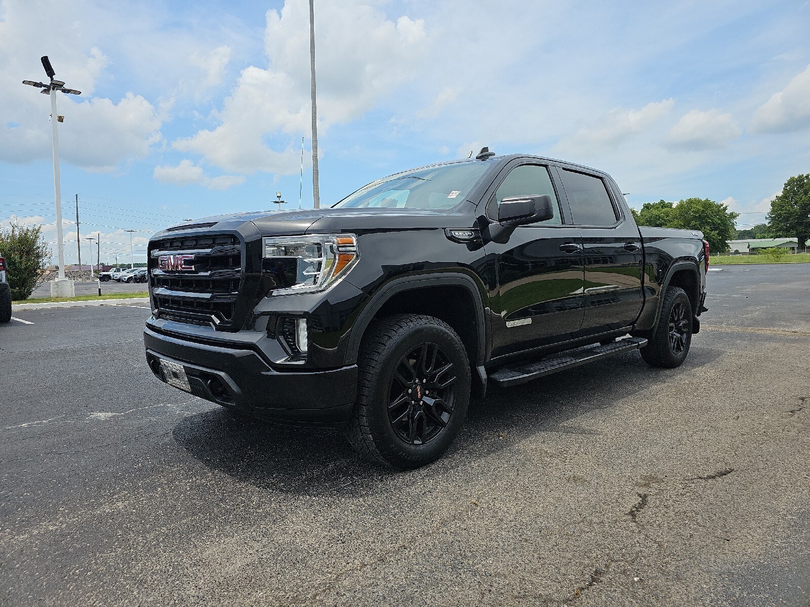 2020 Gmc Sierra 1500 Elevation photo 2
