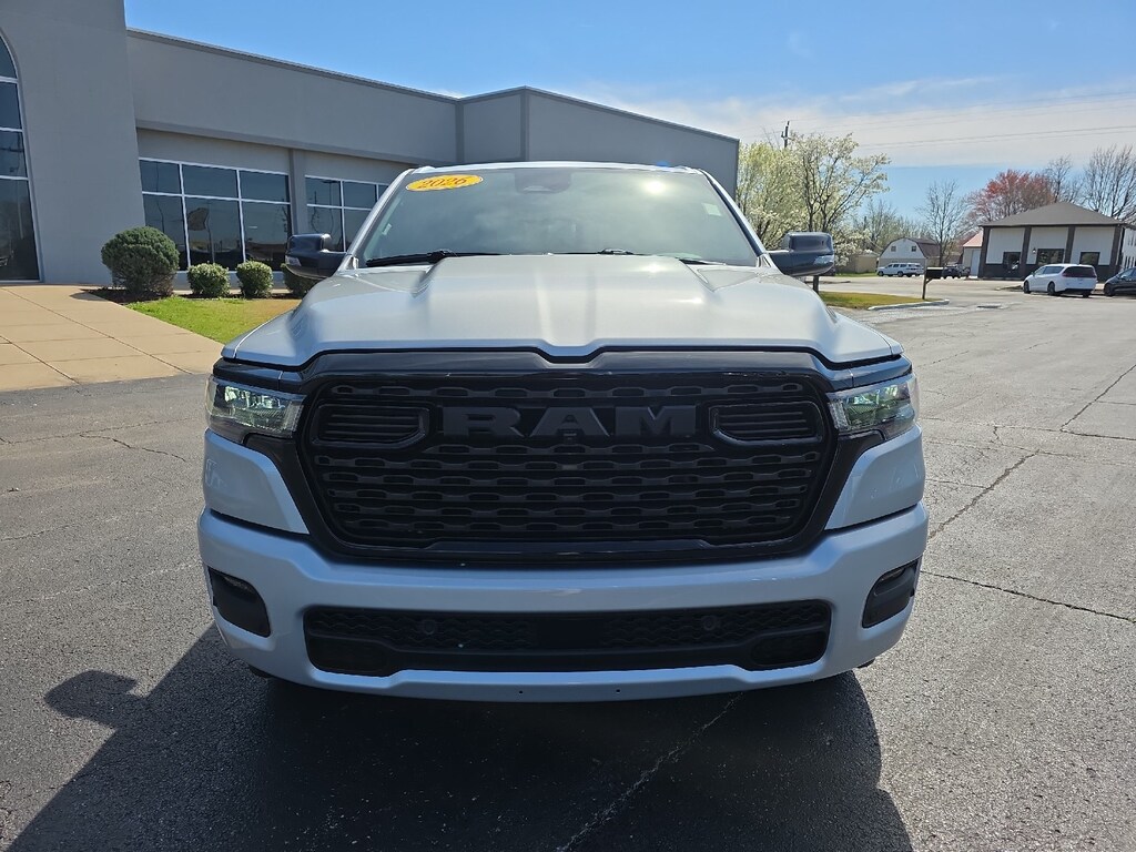 New 2026 Ram 1500 BIG HORN CREW CAB 4X4 5'7 BOX Pickup