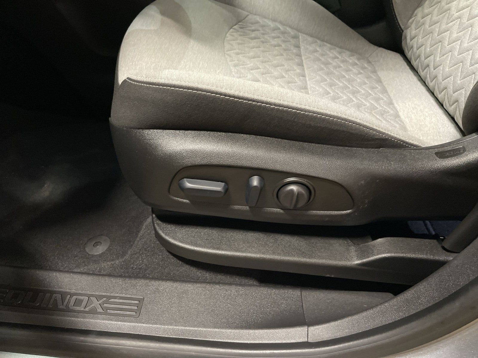 2023 Chevrolet Equinox 2FL - Photo 14