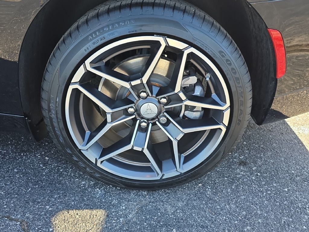 2026 Dodge Charger Scat Pack - Photo 12