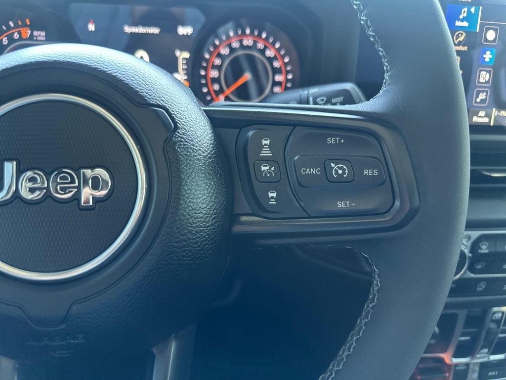 2025 Jeep Gladiator Mojave - Photo 24