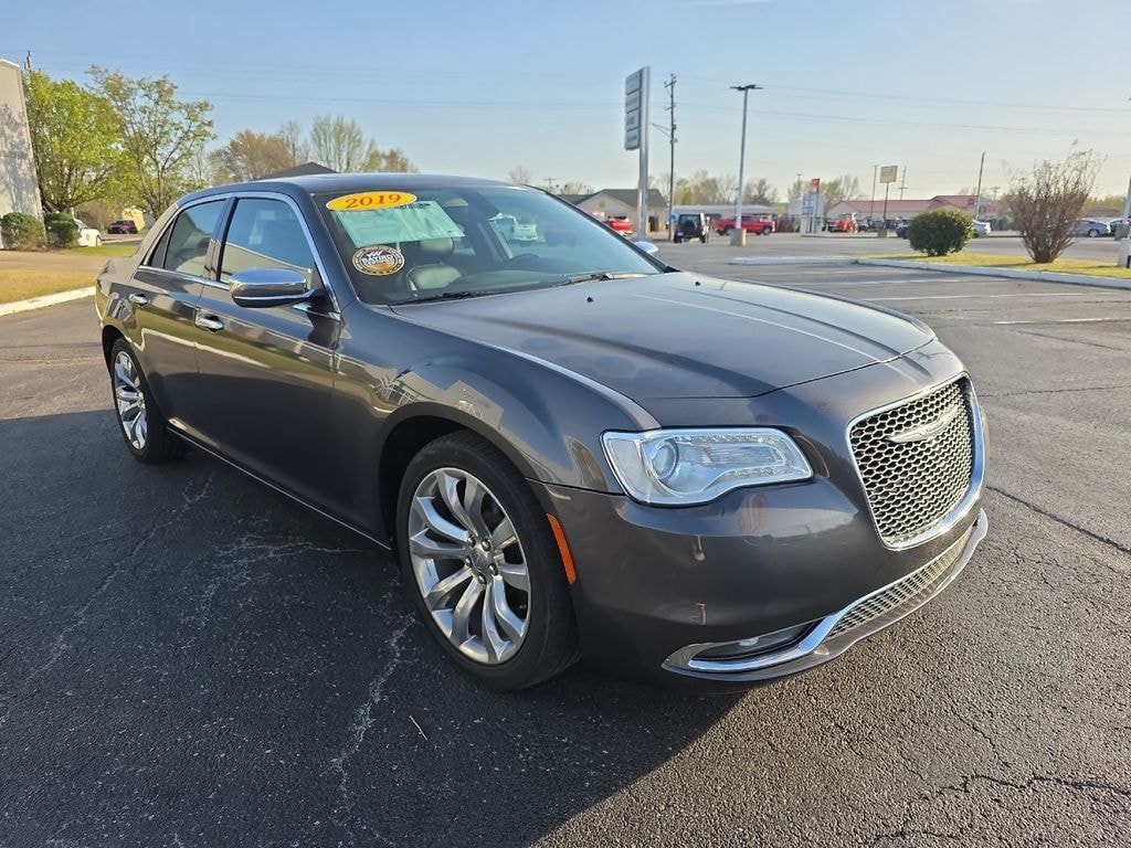 Used 2019 Chrysler 300 Limited Sedan