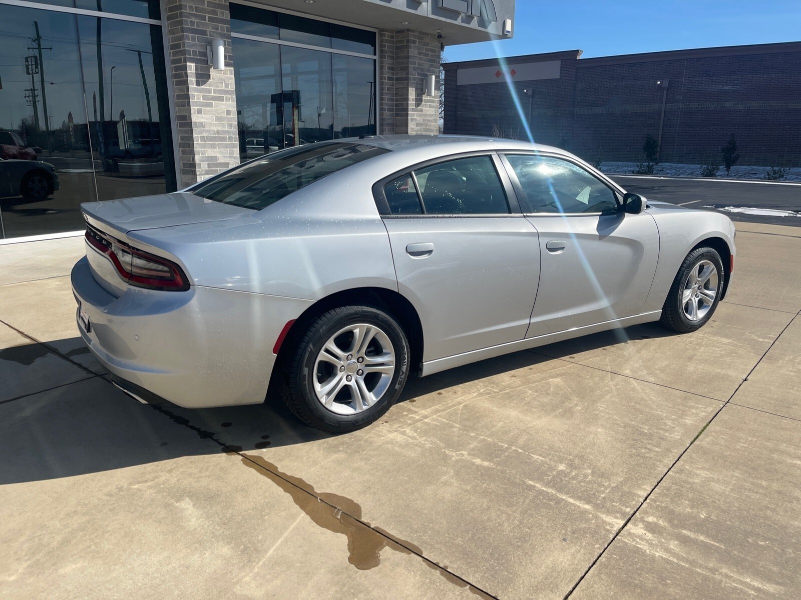 2022 Dodge Charger SXT photo 2