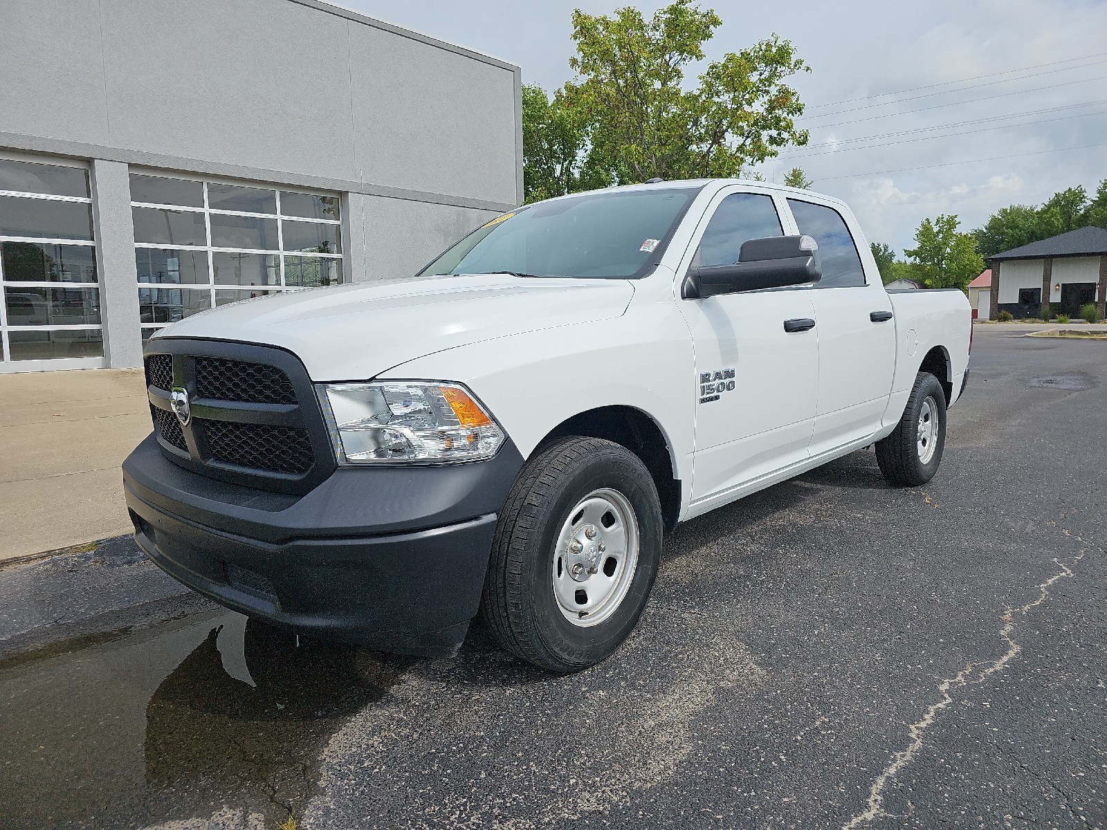 Used 2021 RAM Ram 1500 Classic Tradesman with VIN 3C6RR6KG1MG711709 for sale in Dexter, MO