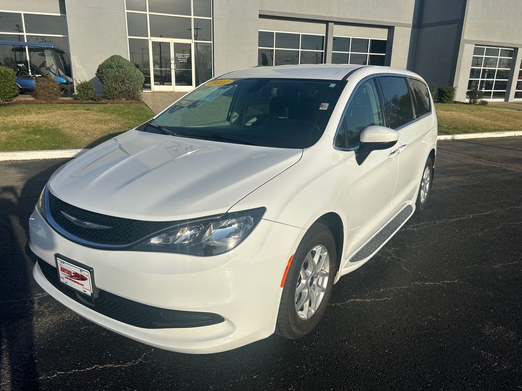 Used 2021 Chrysler Voyager LX with VIN 2C4RC1CG6MR555320 for sale in Dexter, MO