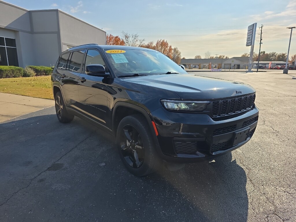 Used 2021 Jeep Grand Cherokee L Laredo SUV
