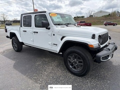 2026 Jeep Gladiator SPORT 4X4 Crew Cab