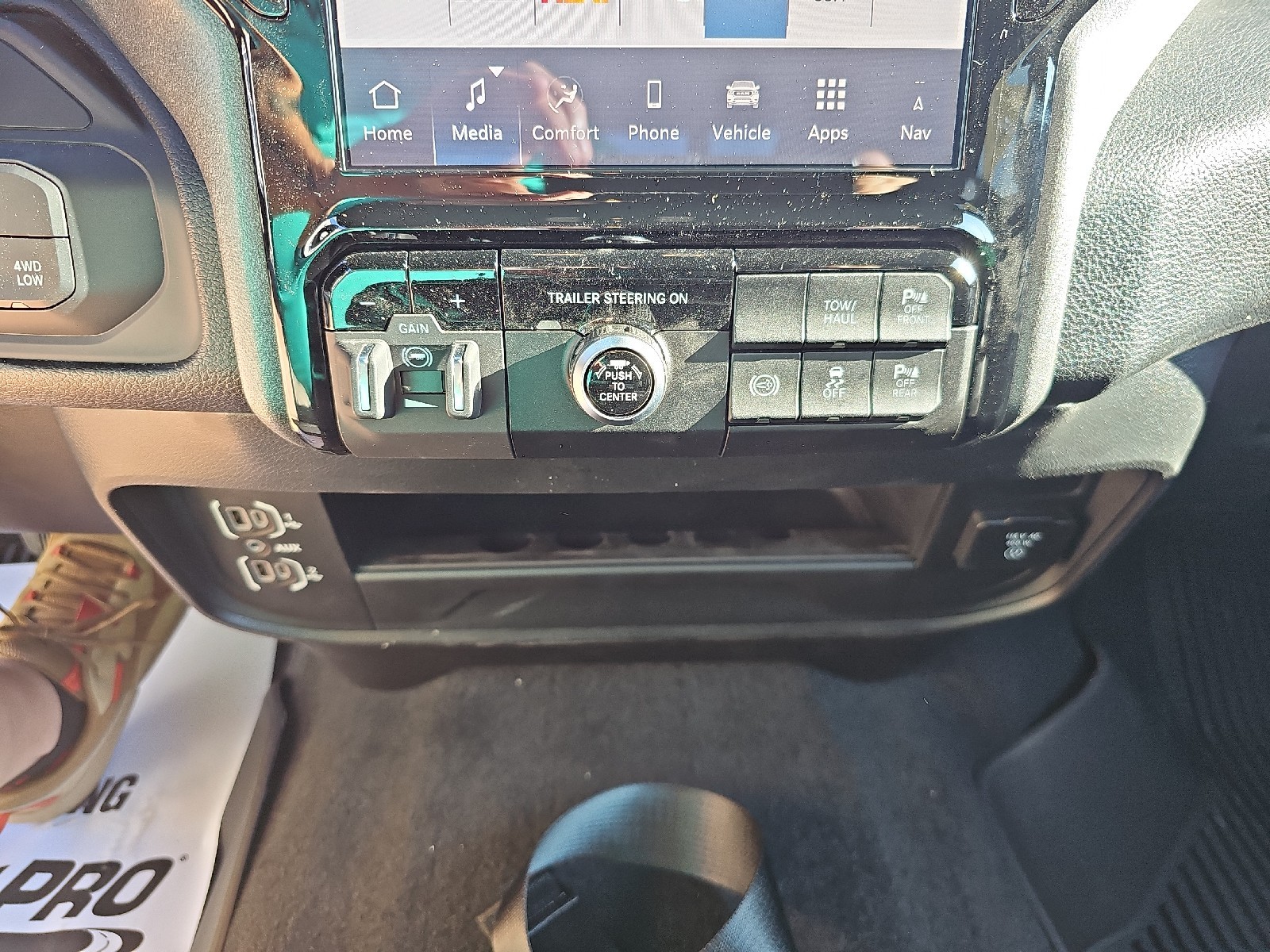 2025 RAM 2500 Tradesman - Photo 17