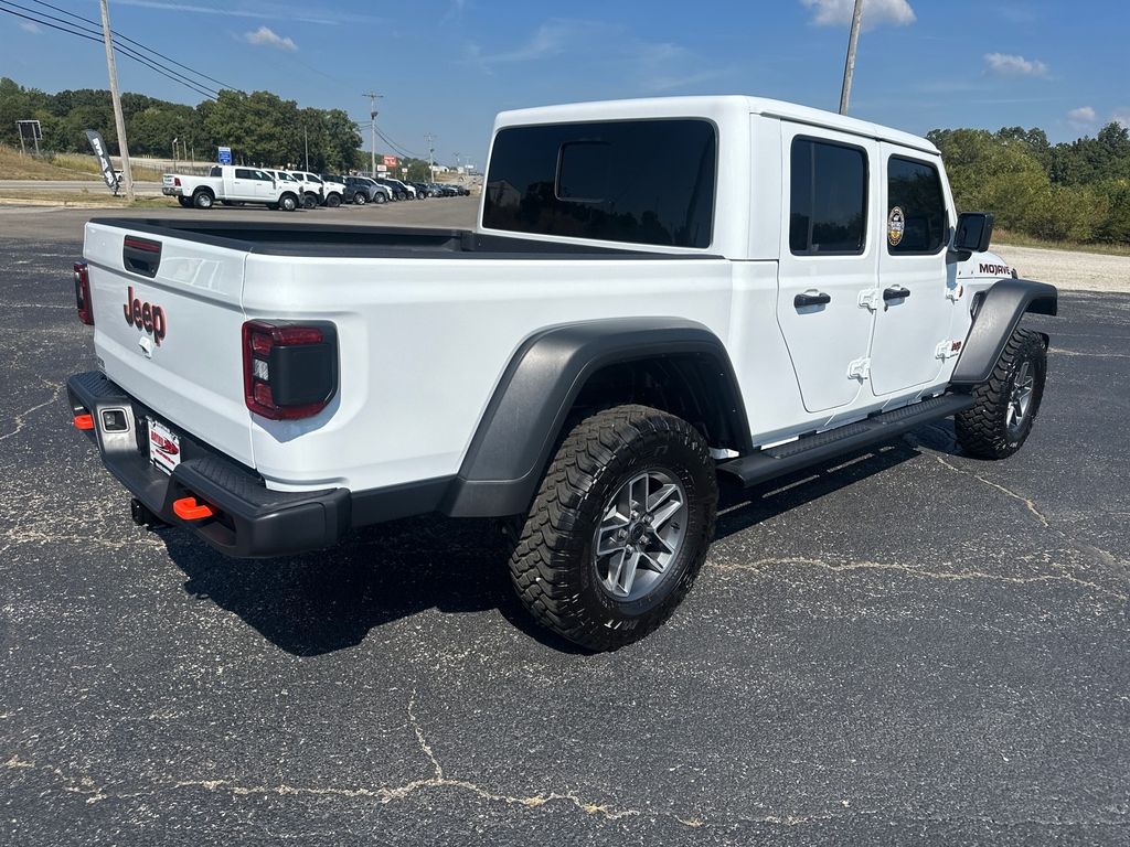 2025 Jeep Gladiator Mojave - Photo 11