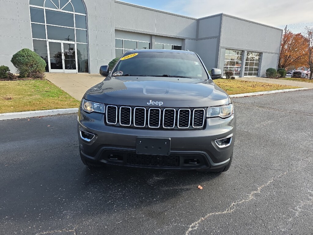 Used 2020 Jeep Grand Cherokee Laredo SUV