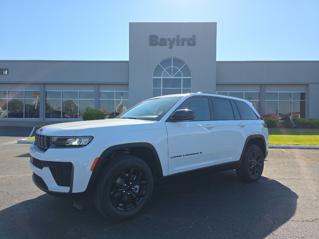 New 2026 Jeep Grand Cherokee LAREDO ALTITUDE 4X4 Sport Utility