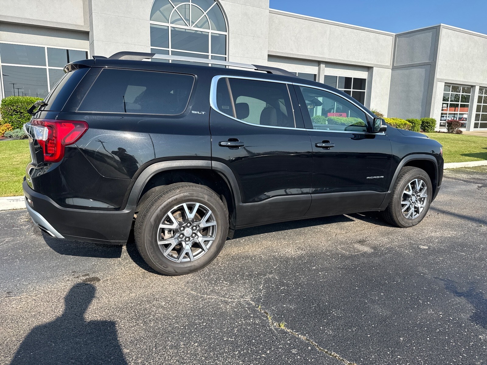 2023 Gmc Acadia SLT photo 4
