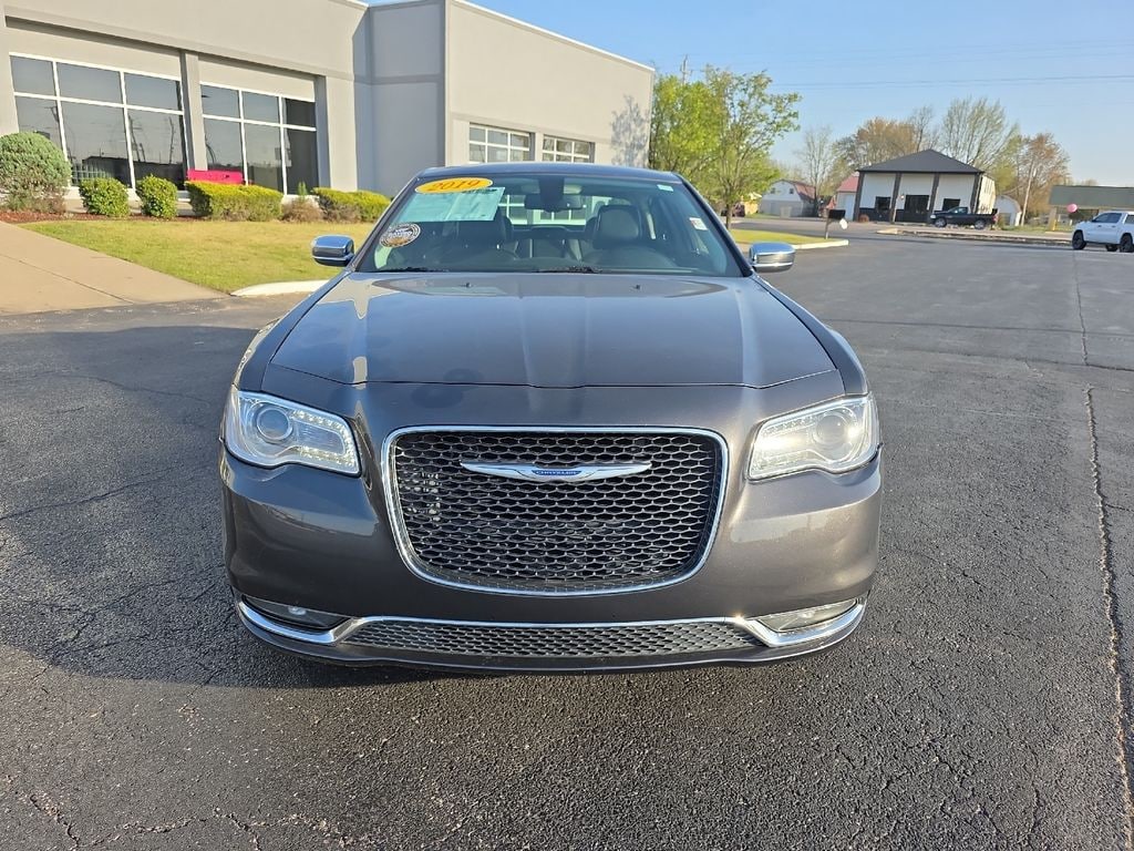 Used 2019 Chrysler 300 Limited Sedan