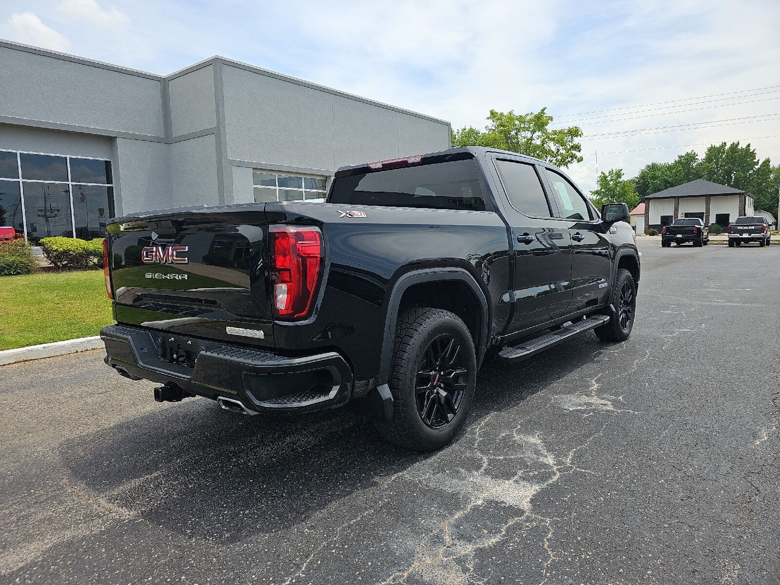 2020 Gmc Sierra 1500 Elevation photo 4