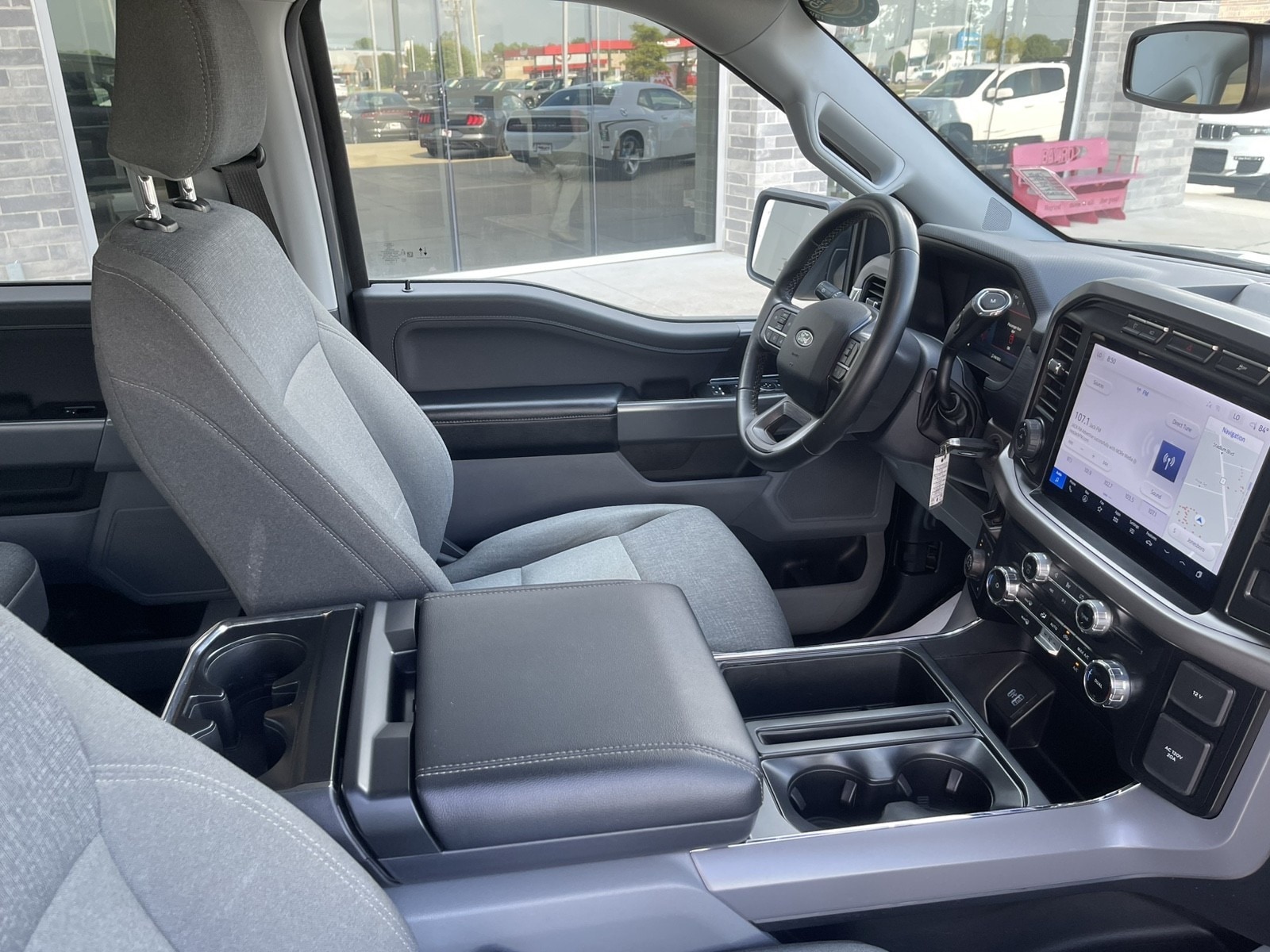 2024 Ford F-150 XLT - Photo 8