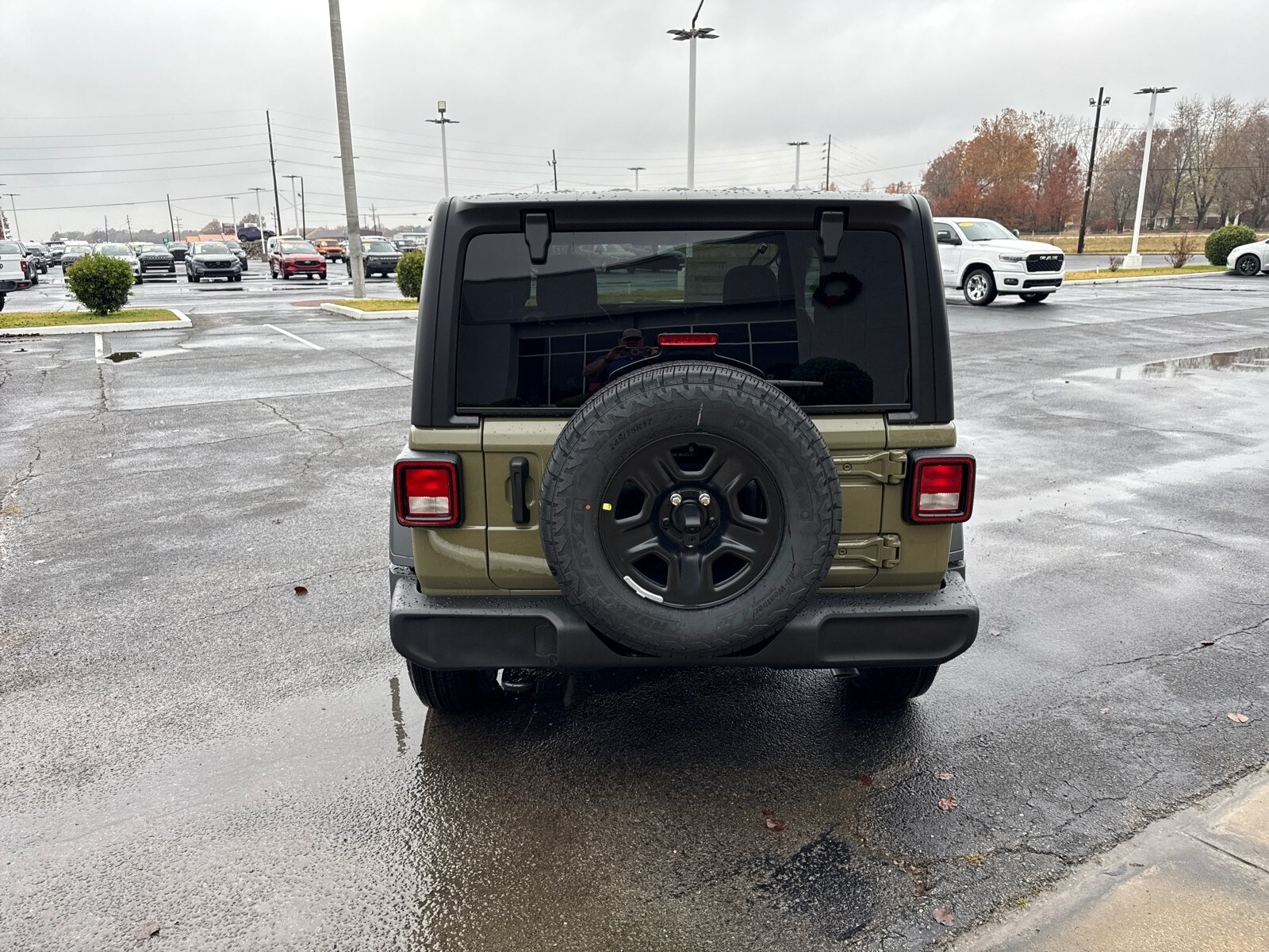 2026 Jeep Wrangler Sport photo 3