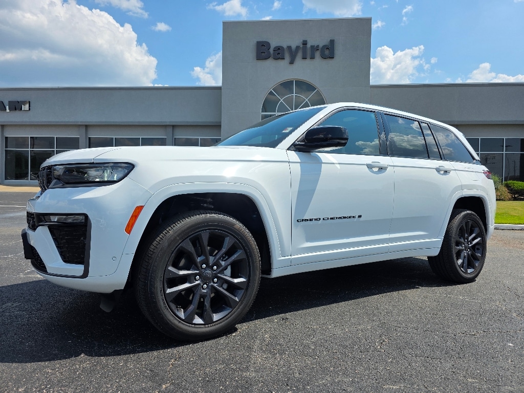 New 2026 Jeep Grand Cherokee Limited Reserve 4x4 Sport Utility