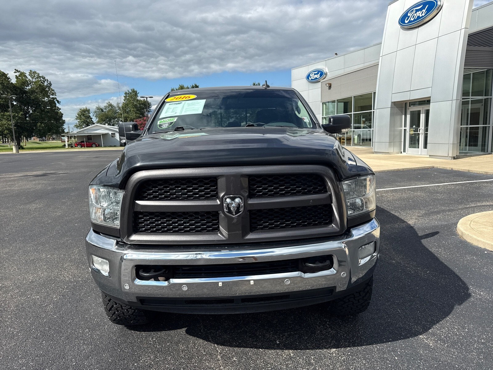 2016 Ram 2500 SLT photo 3