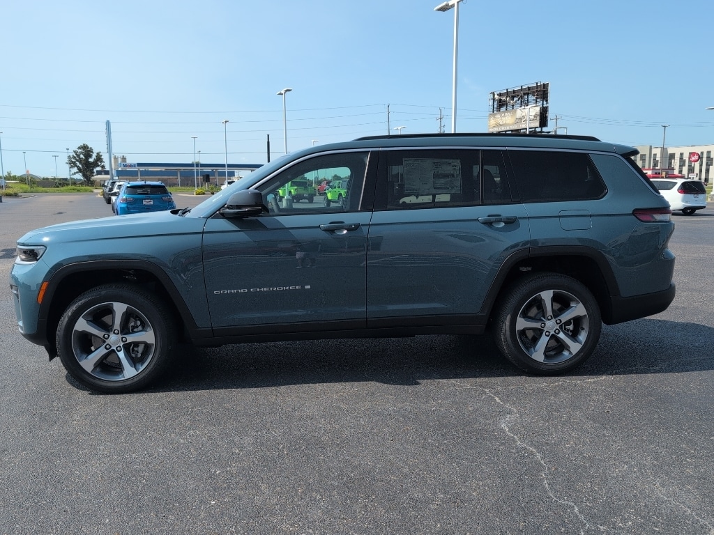 New 2026 Jeep Grand Cherokee L LIMITED 4X4 Sport Utility
