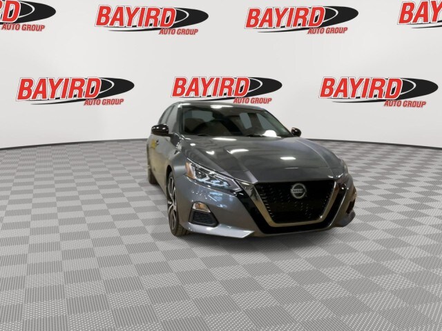 2021 Nissan Altima 2.5 SR photo 3