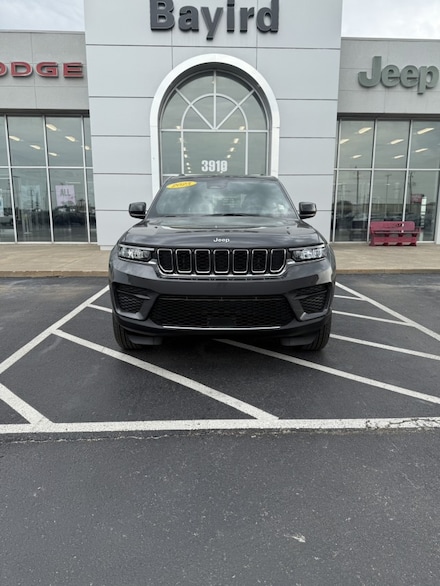 2025 Jeep Grand Cherokee LAREDO X 4X4 Sport Utility