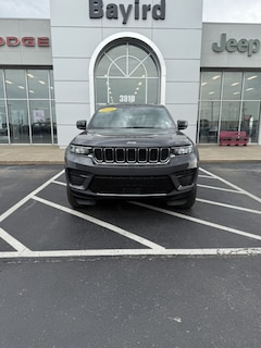 2025 Jeep Grand Cherokee LAREDO X 4X4 Sport Utility
